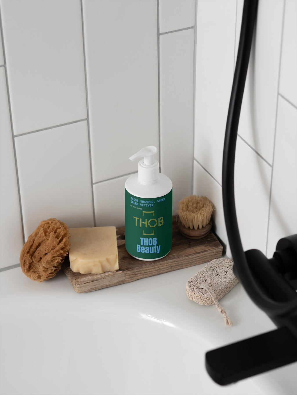 THOB beauty Gloss Shampoo, Smoky Green Vetiver