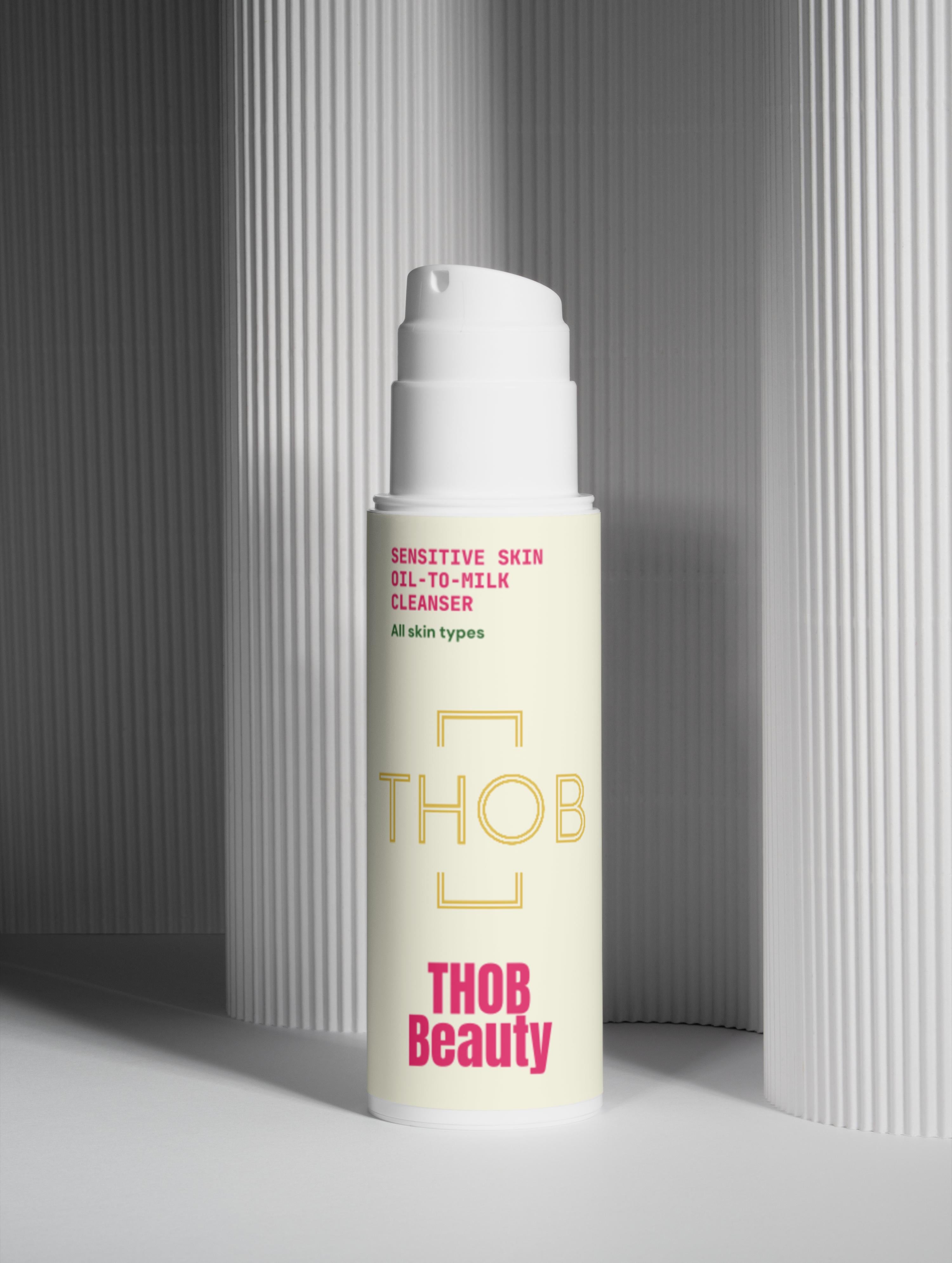 THOB Beauty Sensitive Skin Oil-To-Milk Cleanser
